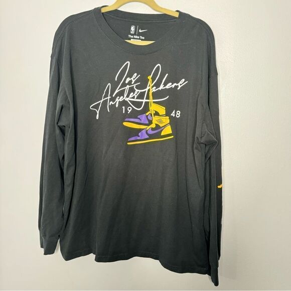 Jordan Los Angeles Lakers Statement Edition Signature Laces Long Sleeve T-shirt - Picture 1 of 6